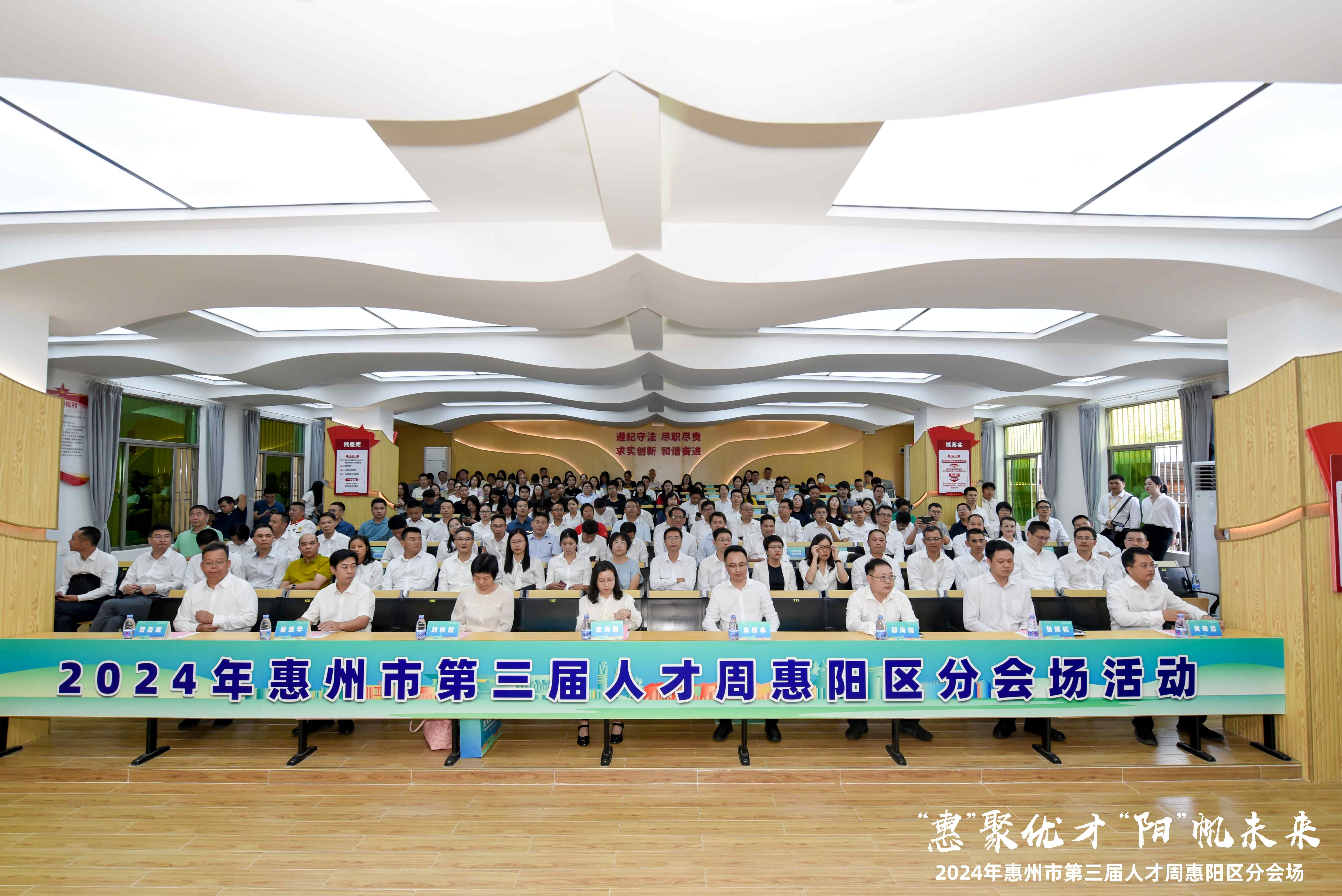 �����е������˲��ܻ�����ר���˶���ʽ����|��˾10�˻�����������������������ί���������Ƽ�ܼ��������˲�������������