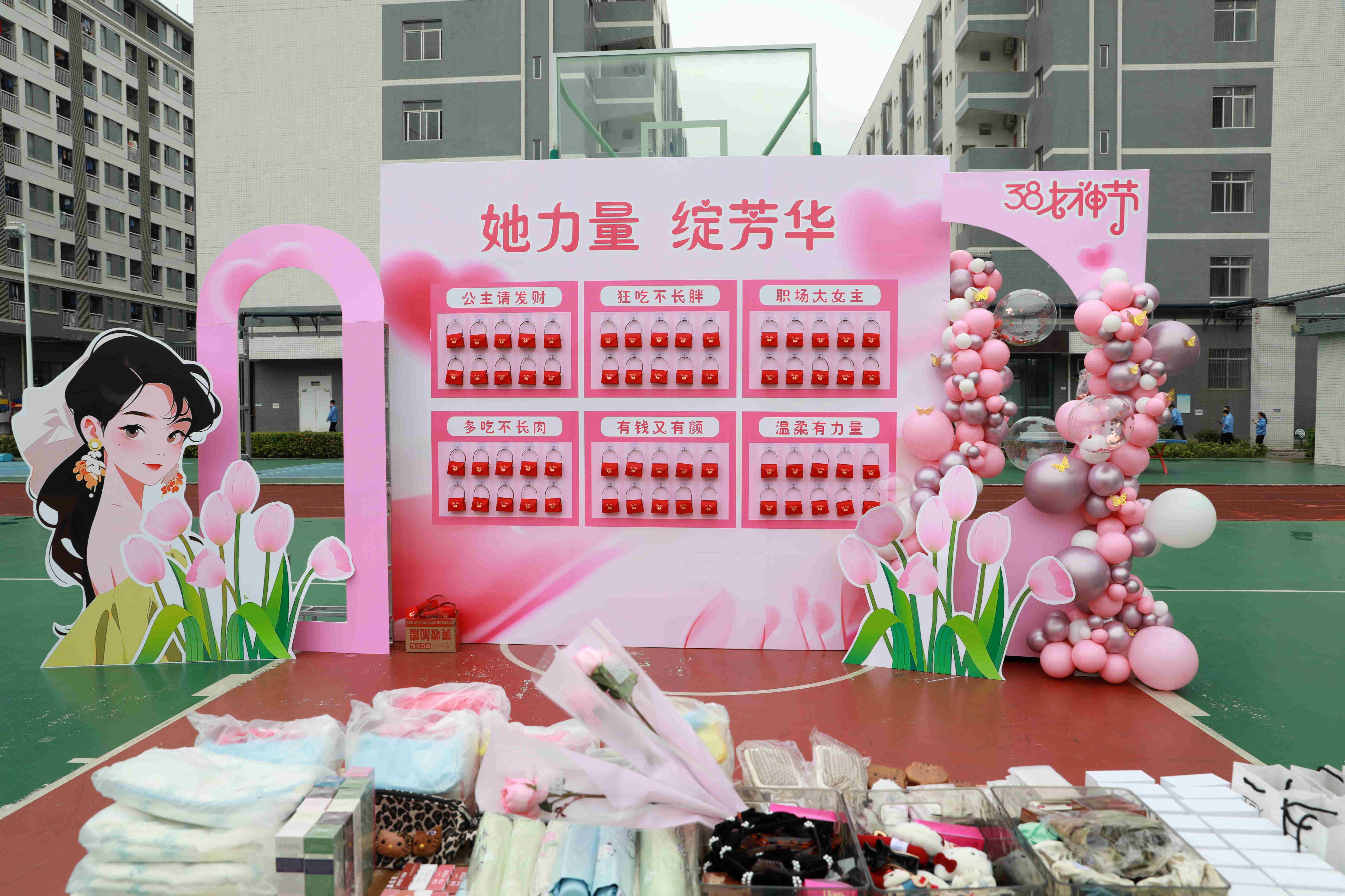 ������ ���ഺ|ggpoker�����Ƽ����˸�Ů��ů���˶����Ŵ�������